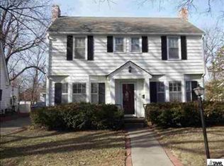 1517 SW Randolph Ave, Topeka, KS 66604