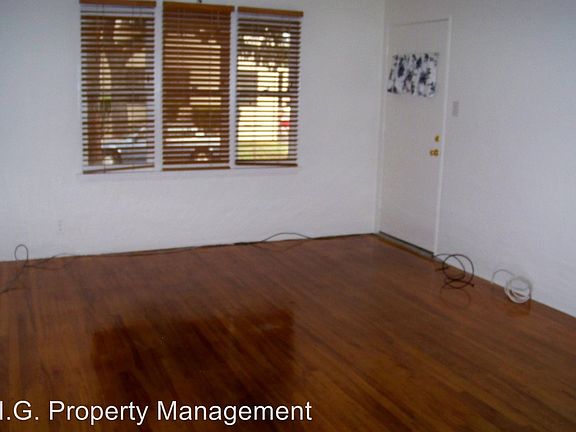3rd image of 705 S Louise St APT B