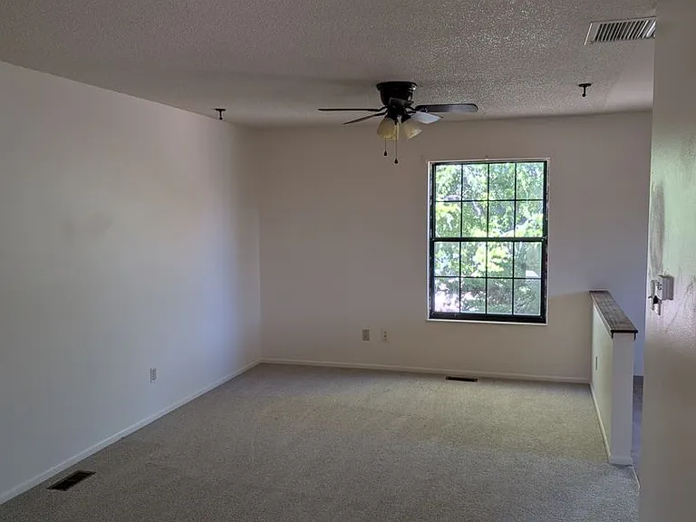 6675 Brook Forest Dr — Photo 2