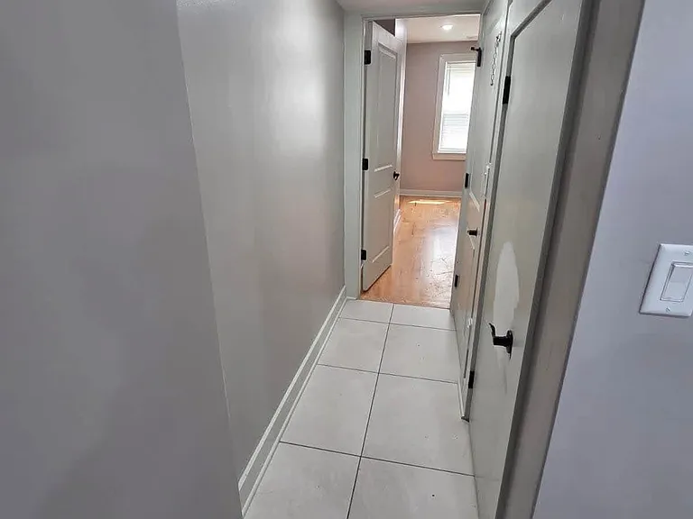 25 Nichols St #1 — Photo 2
