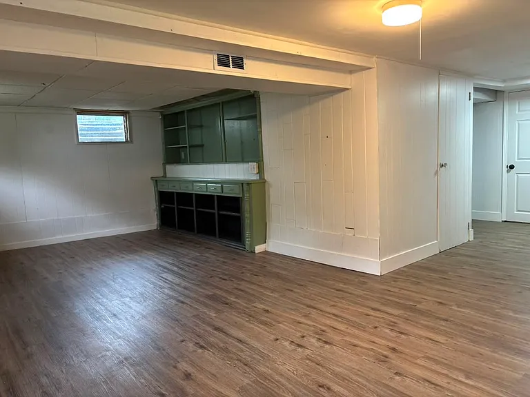 8606 E 92nd St — Photo 11