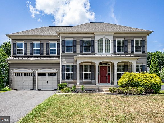 2nd image of 3917 Lake Ashby Ct