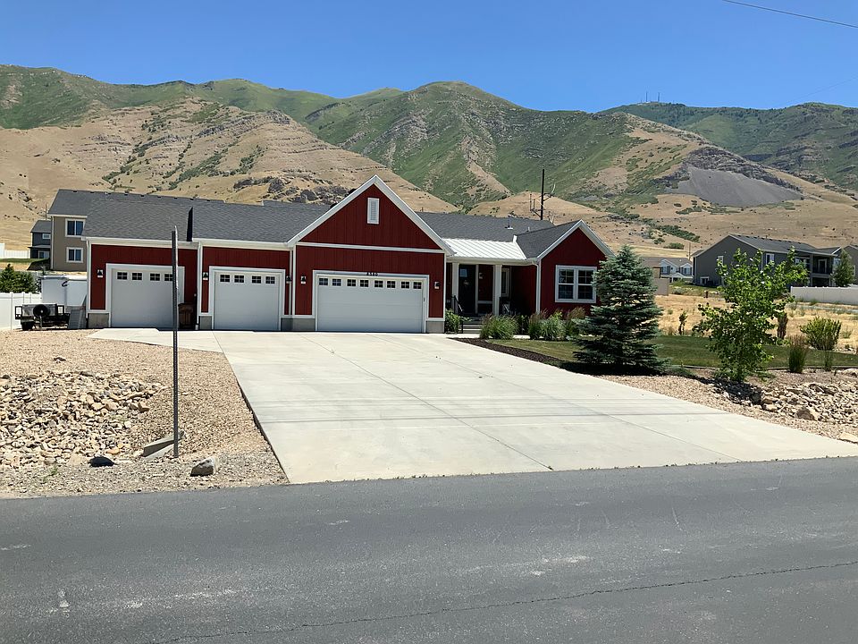 1st image of 8380 N Lakeshore Dr