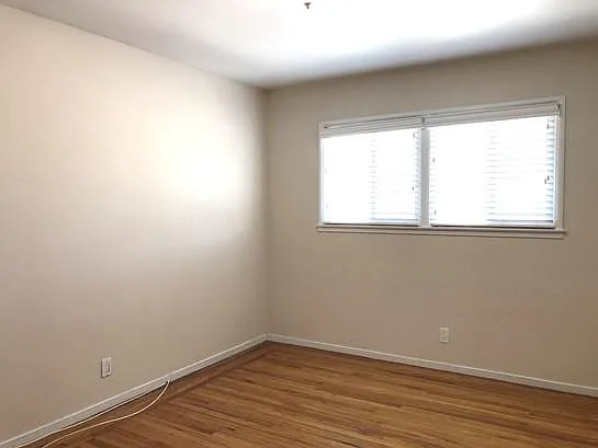 106 El Carmelo Ave — Photo 12