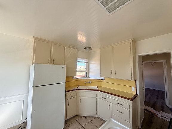 4th image of 4156-4164 Somerset Dr #56-05