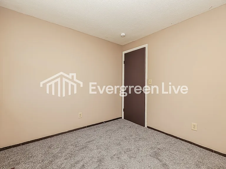 7651 Dalmation Dr — Photo 12