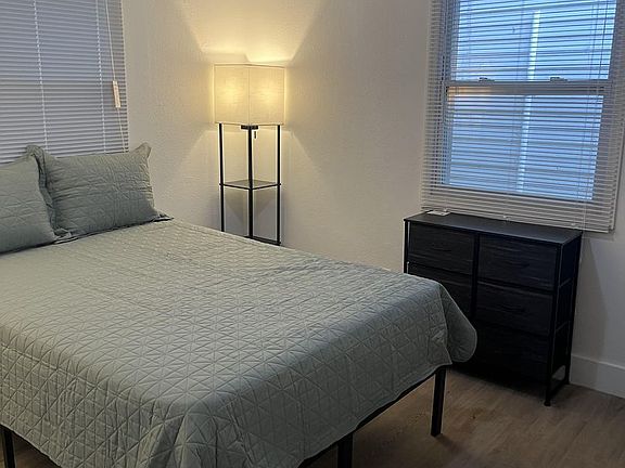 5th image of 234 S Volusia Ave #2