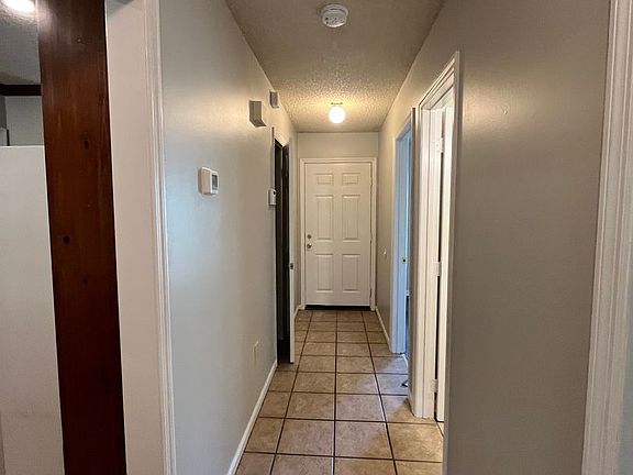 2nd image of 2803 Fawnwood Cir
