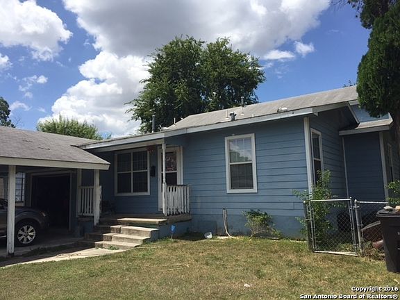 2nd image of 823 Cravens Ave