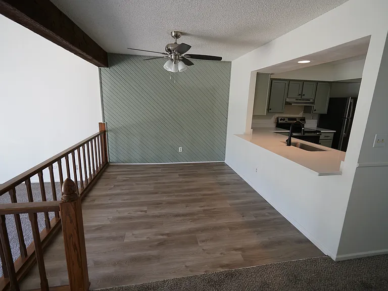 2313 Princeton Pl — Photo 8