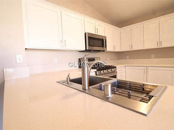 4th image of 7913 Foxwood Pl Unit 203