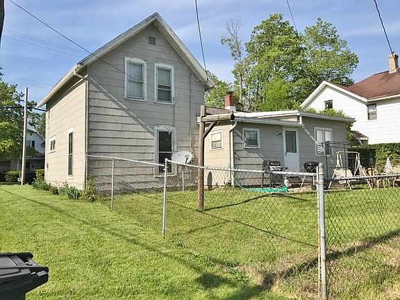 2nd image of 530 E Diamond St