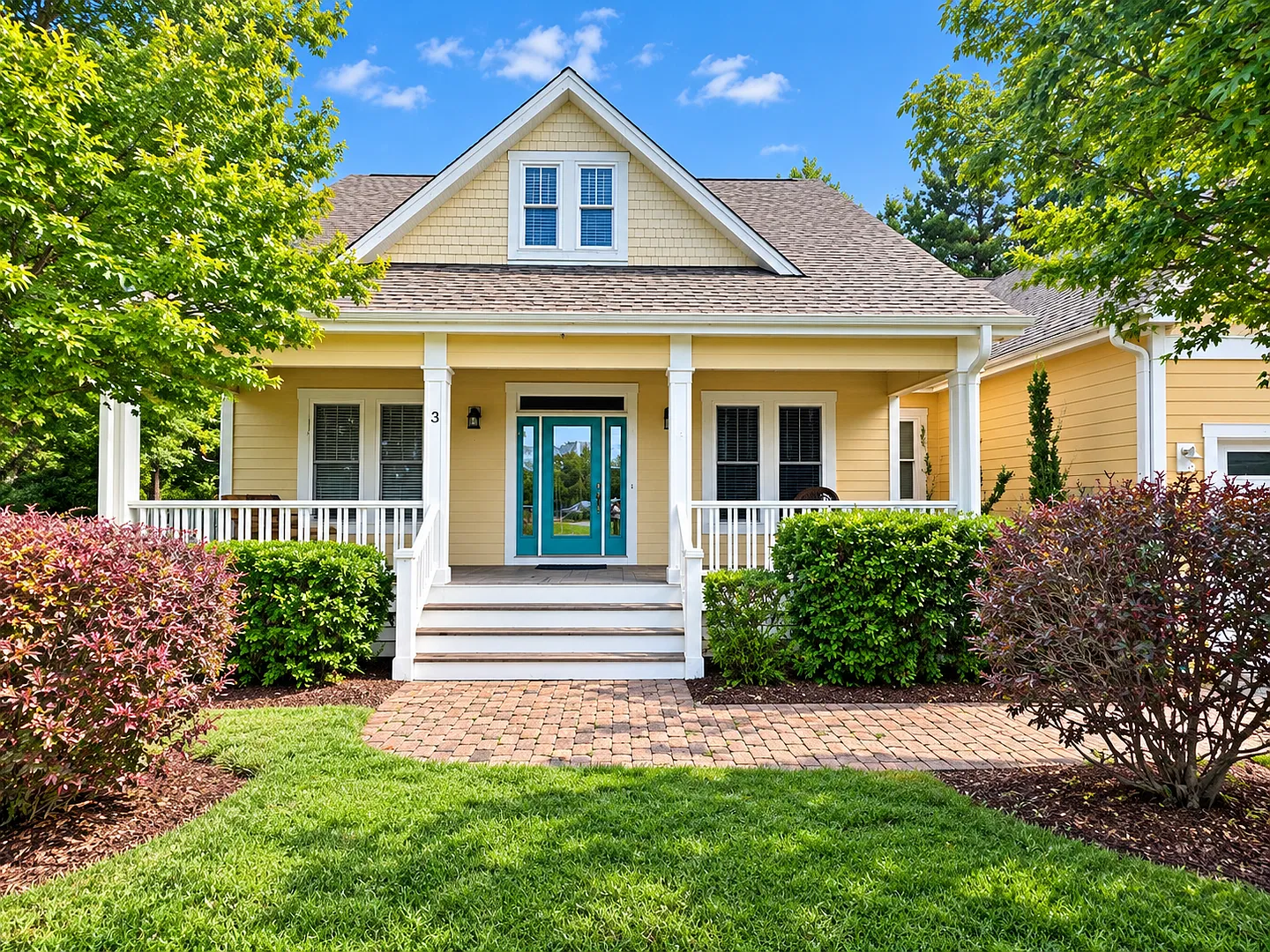 Beautiful 4BR Custom Home Near Stone Bay & Topsail Beaches! — Photo 2