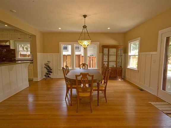 217 Greystone Dining Room