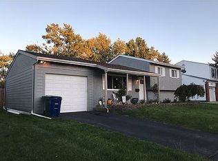 6094 Endicott Rd, Columbus, OH 43229