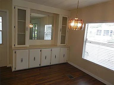 3rd image of 123 Juniperus Dr