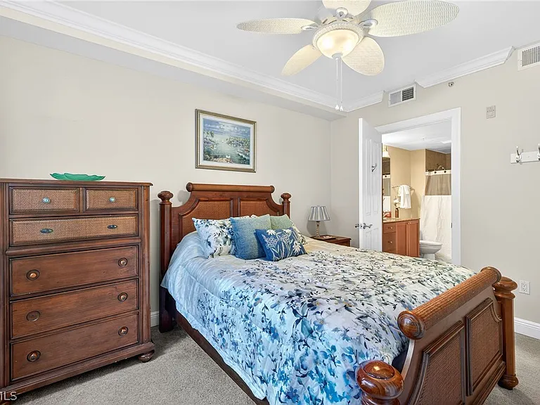 2825 Palm Beach Blvd #215 — Photo 18
