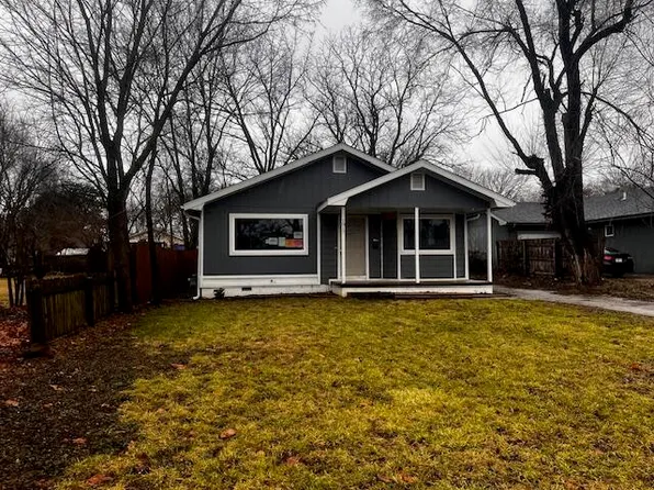 1017 N Warren Avenue, Springfield, MO 65802