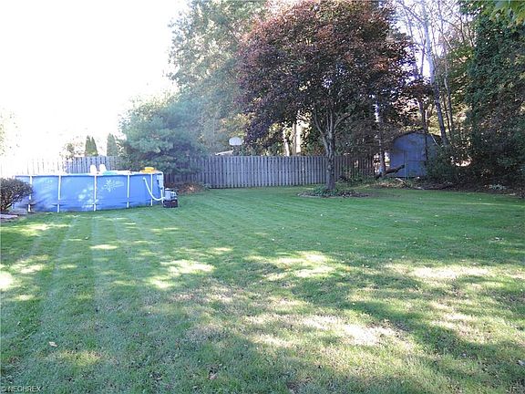 2nd image of 795 Sabrina Dr
