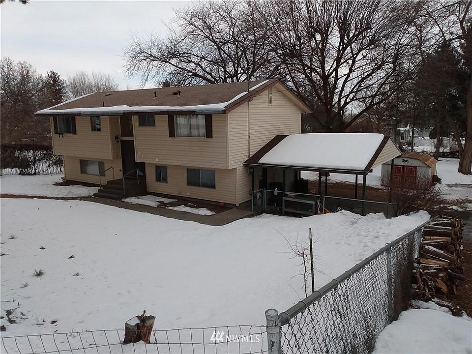 1st image of 674 5th Ave N