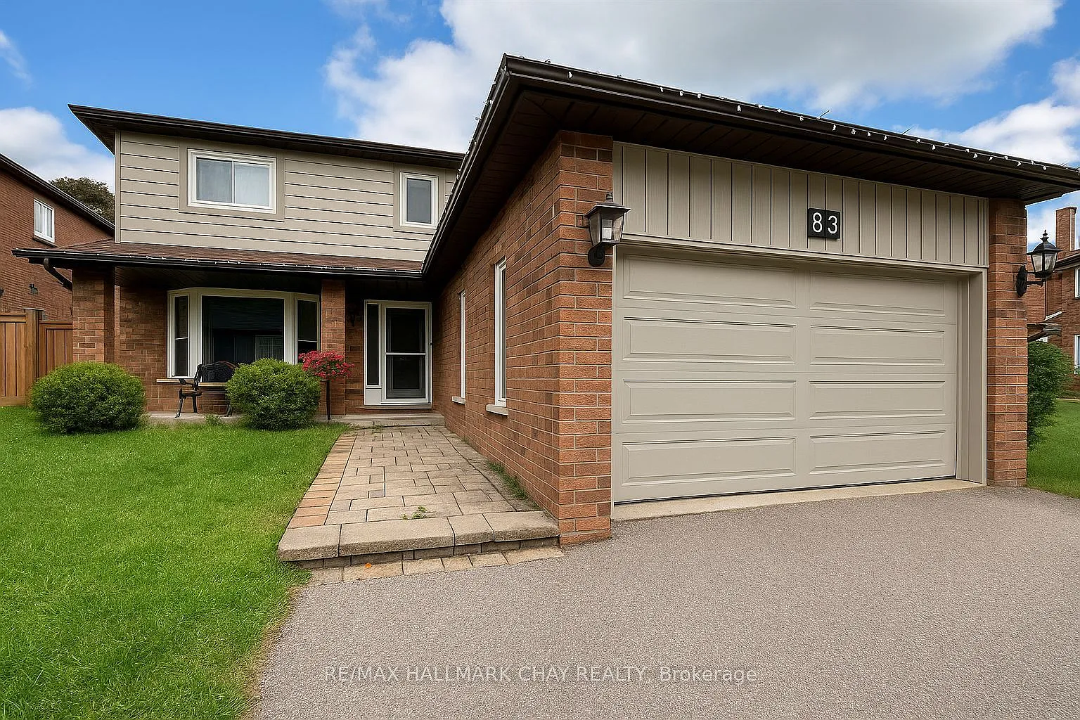 83 Trillium Cres photo 1