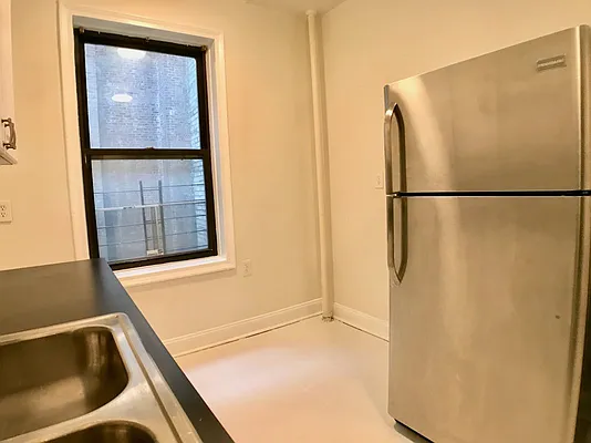 Rented by Bohemia Realty Group | media 21