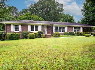 113 Valley Cir, Calhoun, GA 30701