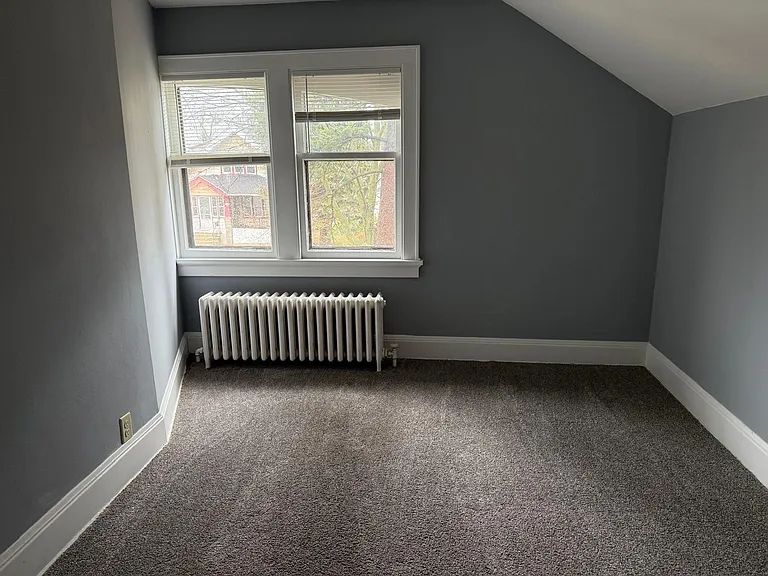 Bedroom #1