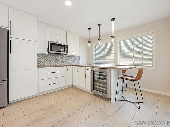 5th image of 10250 Rancho Carmel Dr