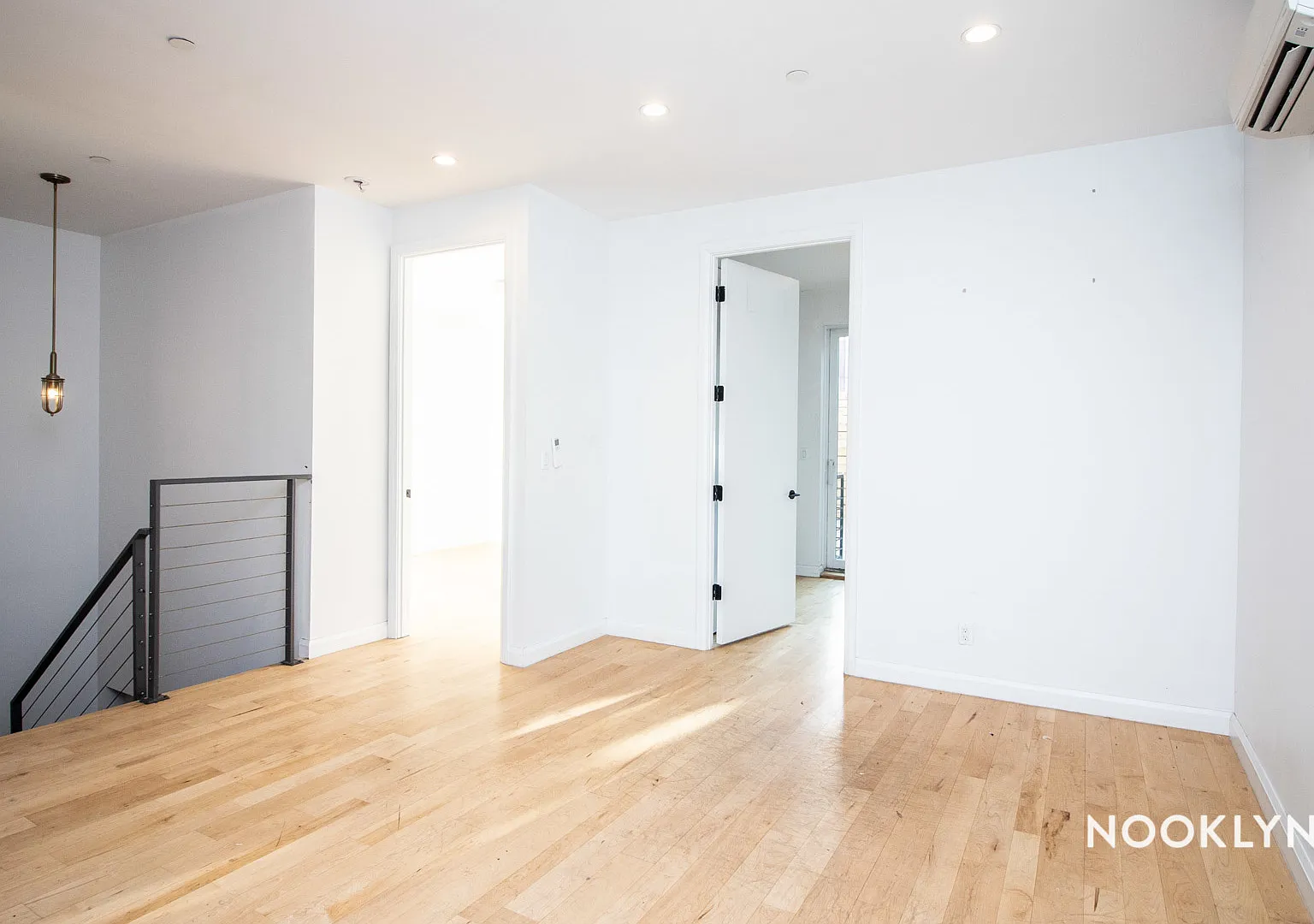 316 Evergreen Avenue — Photo 3