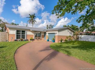 750 S 61st Ave, Hollywood, FL 33023
