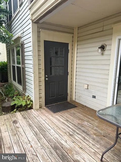 3 bed, 3.0 bath, 1540 sqft, $2,600 — Photo 4