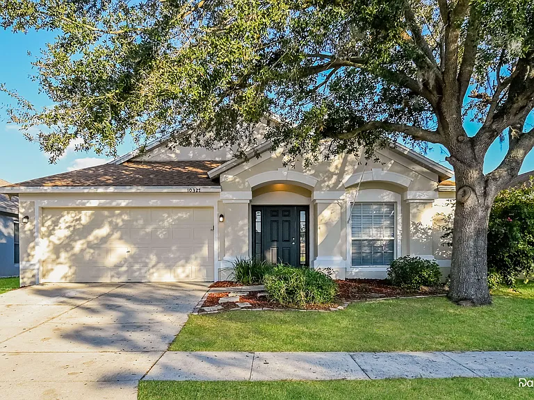 10327 Hunters Haven Blvd — Photo 1