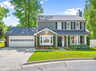 2804 Manor House Ct, Greensboro, NC 27407