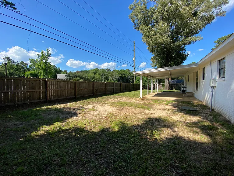 105 Sara Ave N — Photo 13