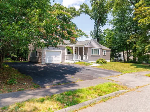 13 Curley Dr, Hudson, MA 01749