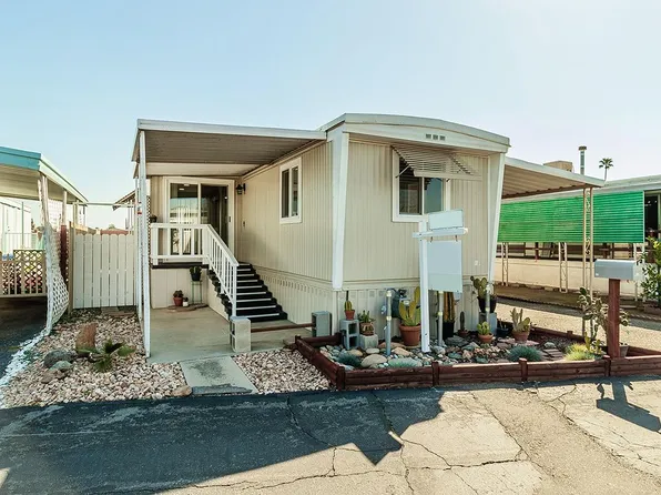 1724 Minnewawa Ave Space 123, Clovis, CA 93612