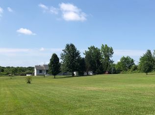 3346 E Waits Rd, Kendallville, IN 46755