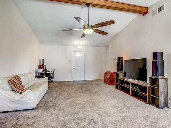 5th image of 2150 Village Crest Dr