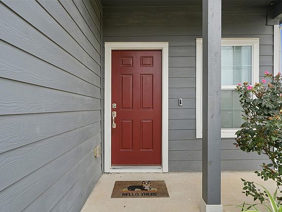 4th image of 14224 Lyndora Ln