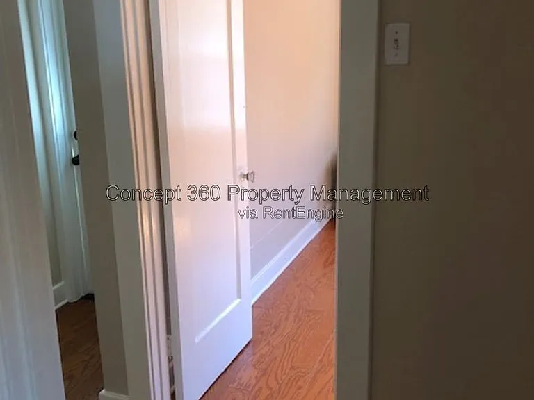 1144 E Appleton St #1 — Photo 14