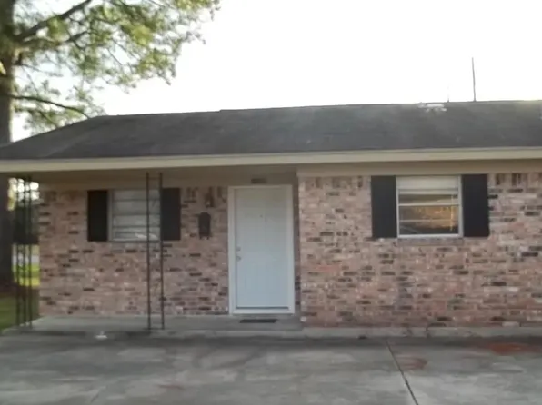 1516 Kent Ave, Nederland, TX 77627