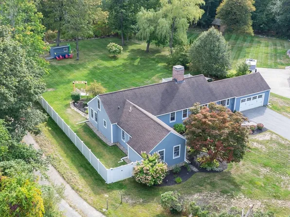 10 Hammond Way, Andover, MA 01810