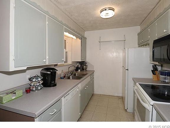 5th image of 1004 S Choctaw Pl