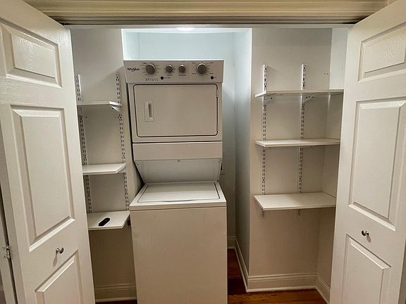 In-Unit Laundry
