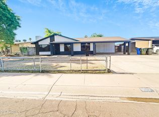 9013 W Roma Ave, Phoenix, AZ 85037
