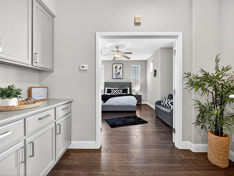 390 Caravaggio Cir — Photo 82