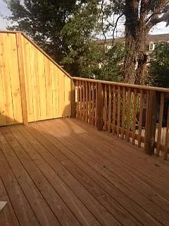 704 Lafayette Blvd — Photo 3