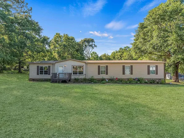 840 Miller Rd, Woodruff, SC 29388