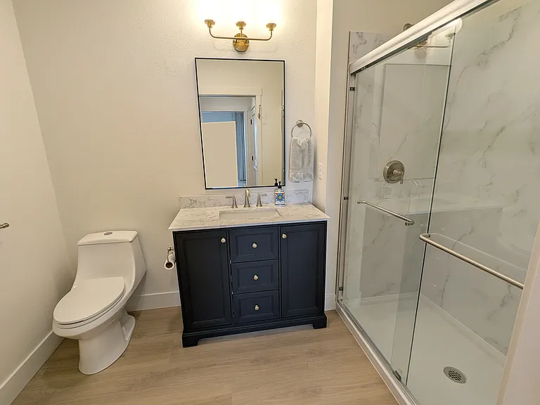 280 Cleveland St #280 — Photo 14